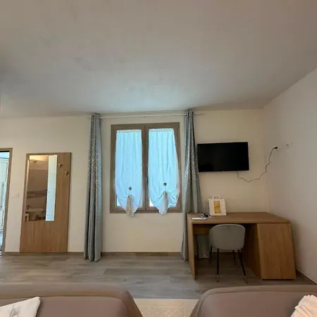 Domos De Budroni 3* بونو