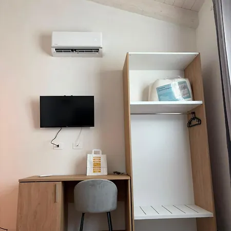 Bed & Breakfast Domos De Budroni 3*